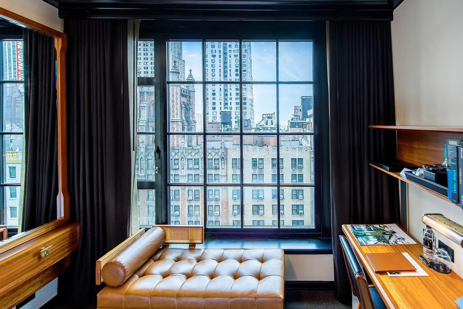 Le Meridien New York, Central Park Hotel