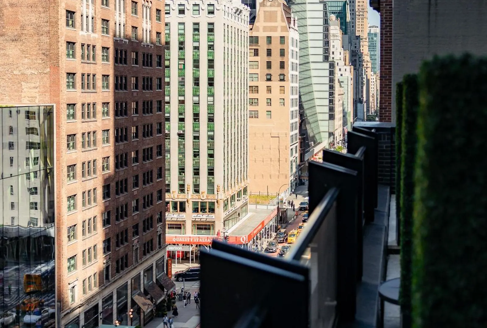 Le Meridien New York, Central Park Hotel