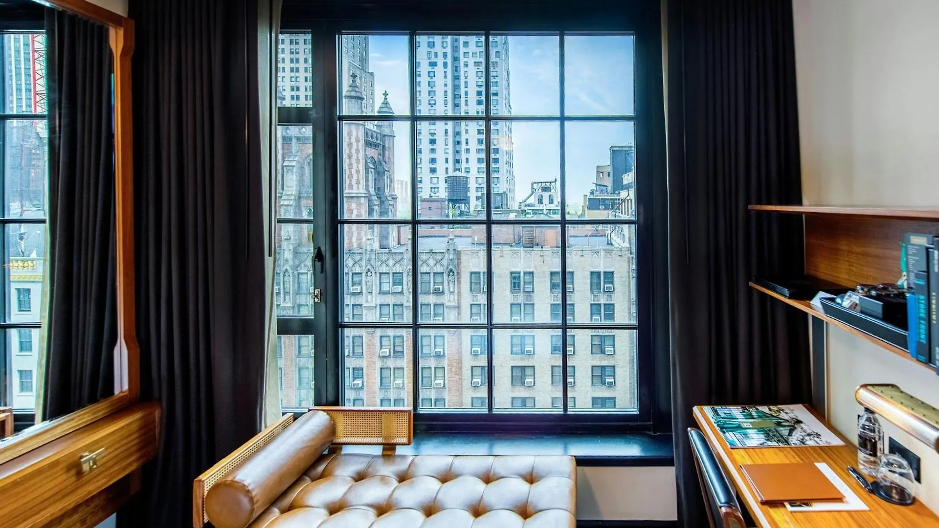 Le Meridien New York, Central Park Hotel